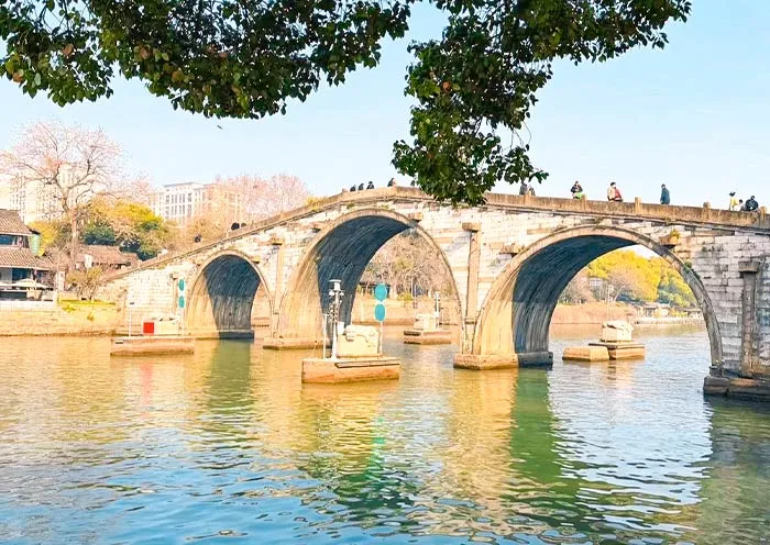 Hangzhou Half Day Private Tour — Grand Canal